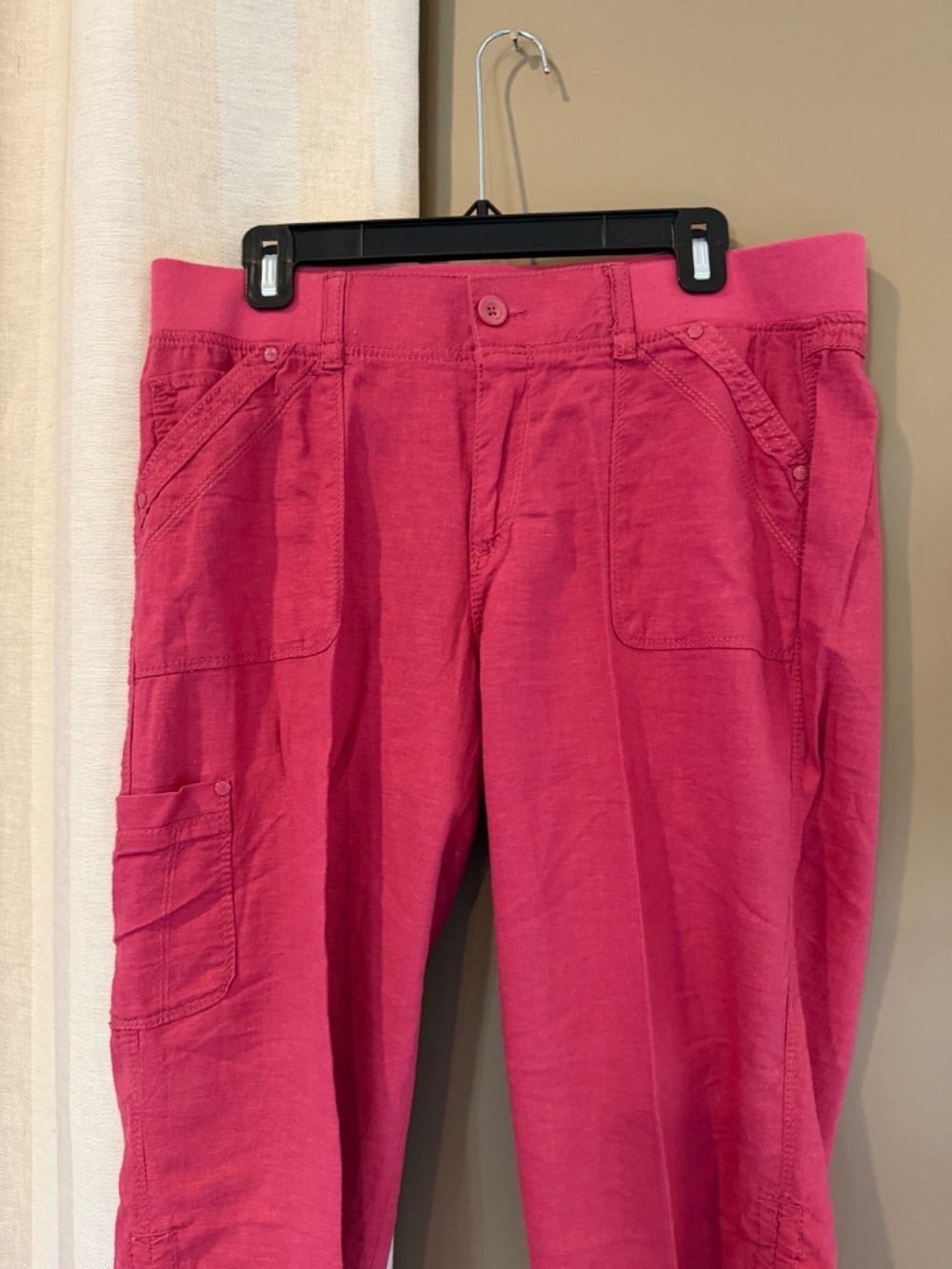 Gloria Vanderbilt Raspberry Linen Blend Cropped Ruched Pants, Size 10 - Picture 2 of 11